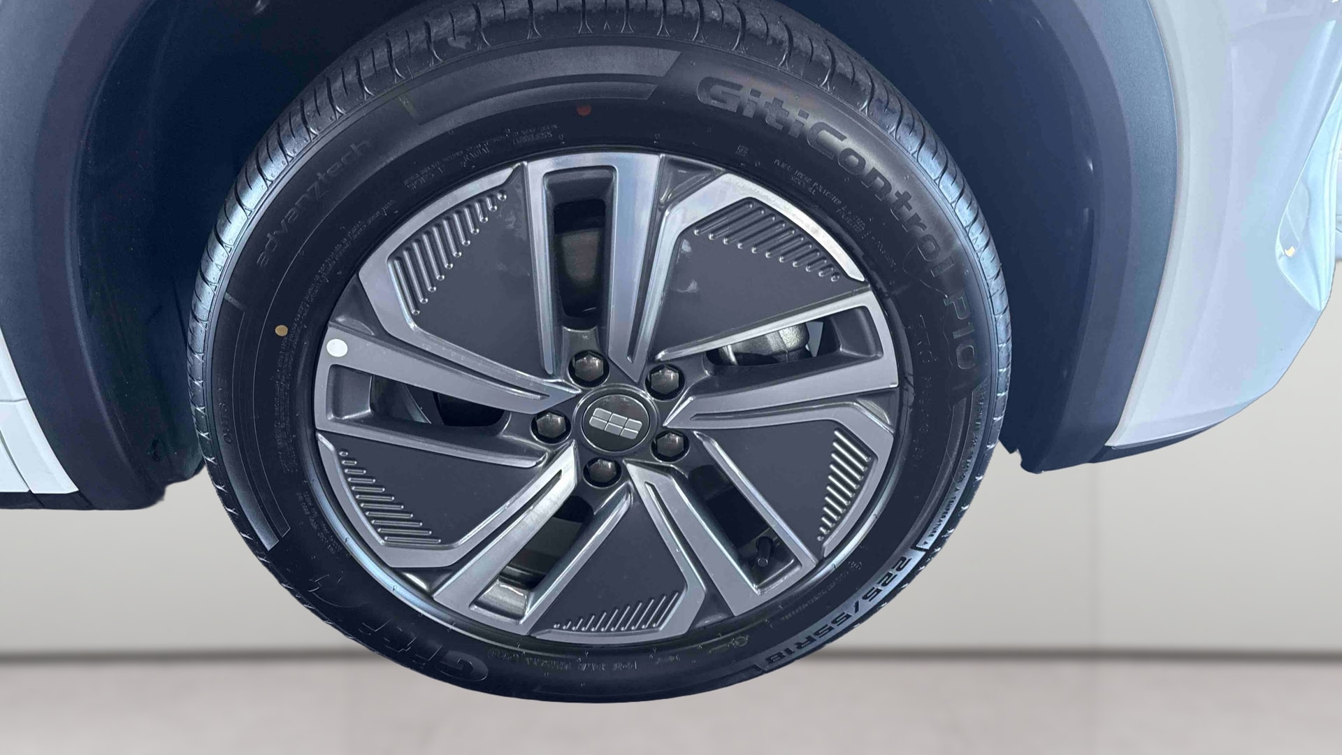 Geely Starray EM-i Pro — photo 20