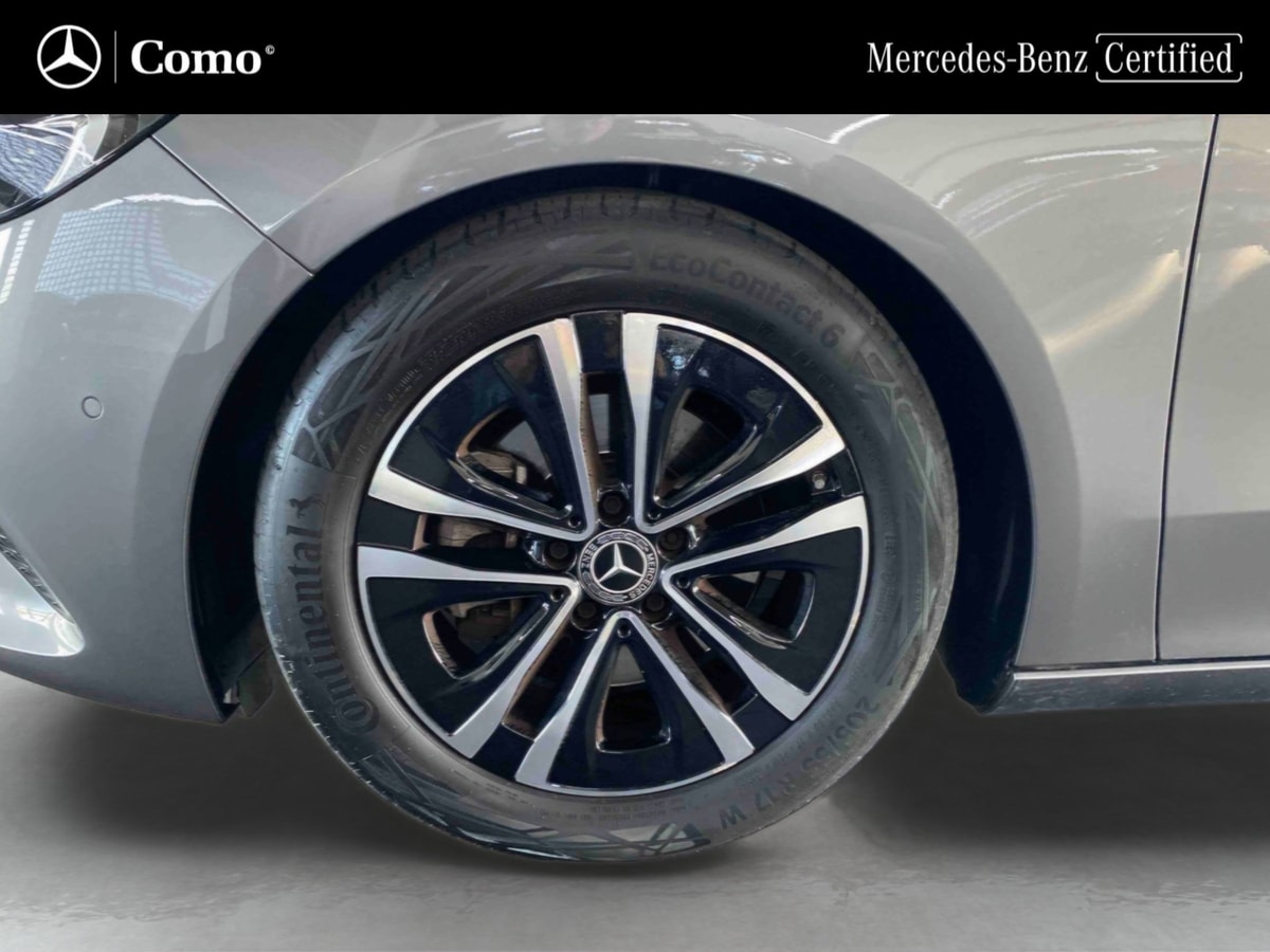 Mercedes-Benz Classe B 180 7G-DCT Business Line — Pneu avant gauche