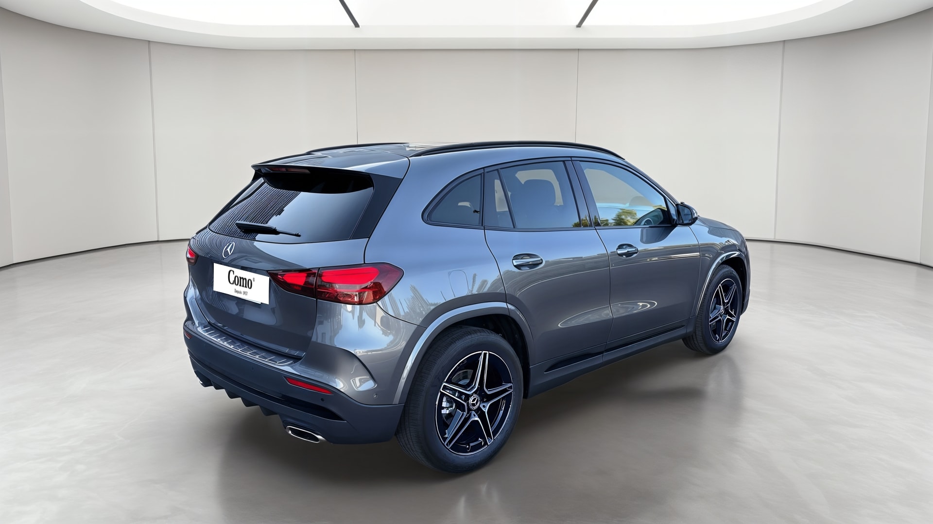Mercedes-Benz GLA 200 7G-DCT Edition 140 — 3/4 arrière droit