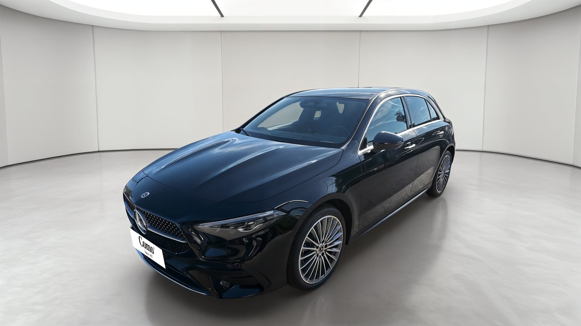 Mercedes-Benz Classe A 250 e Hybrid EQ AMG Line — 3/4 avant gauche