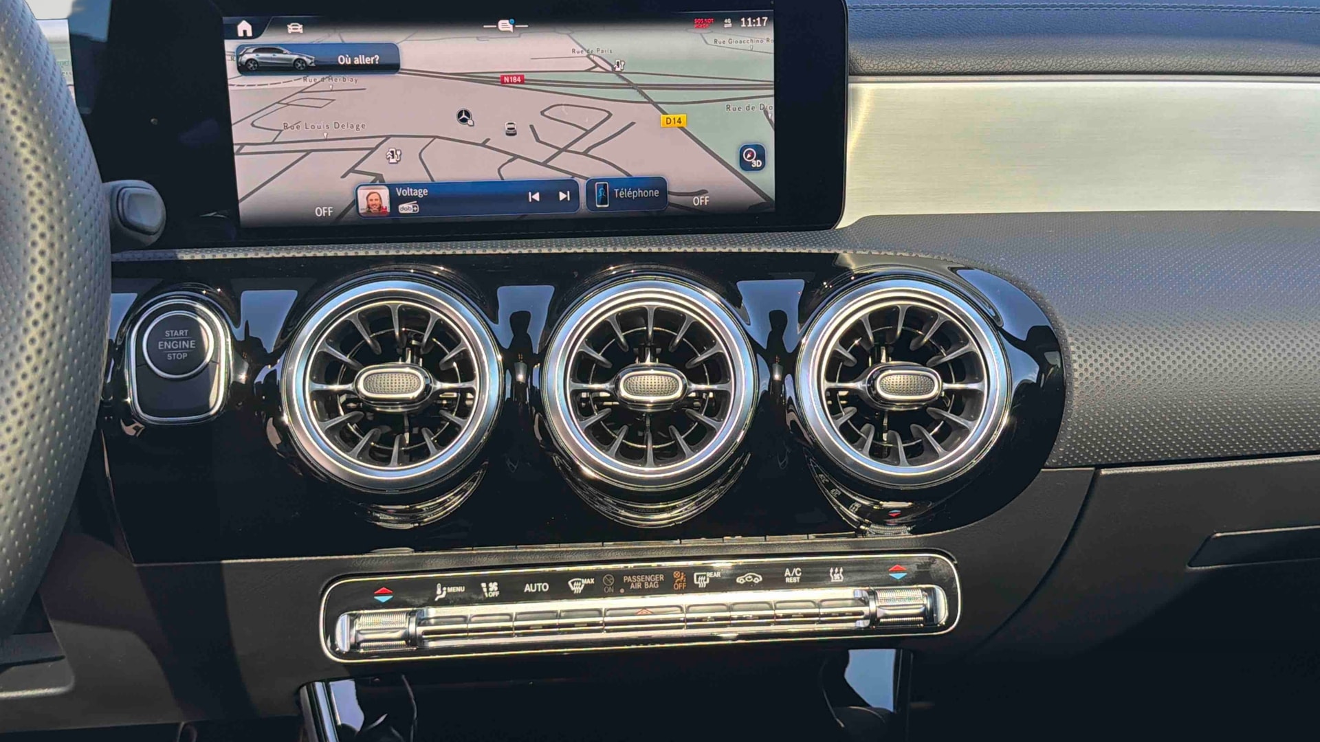 Mercedes-Benz Classe A 250 e Hybrid EQ AMG Line — photo 33