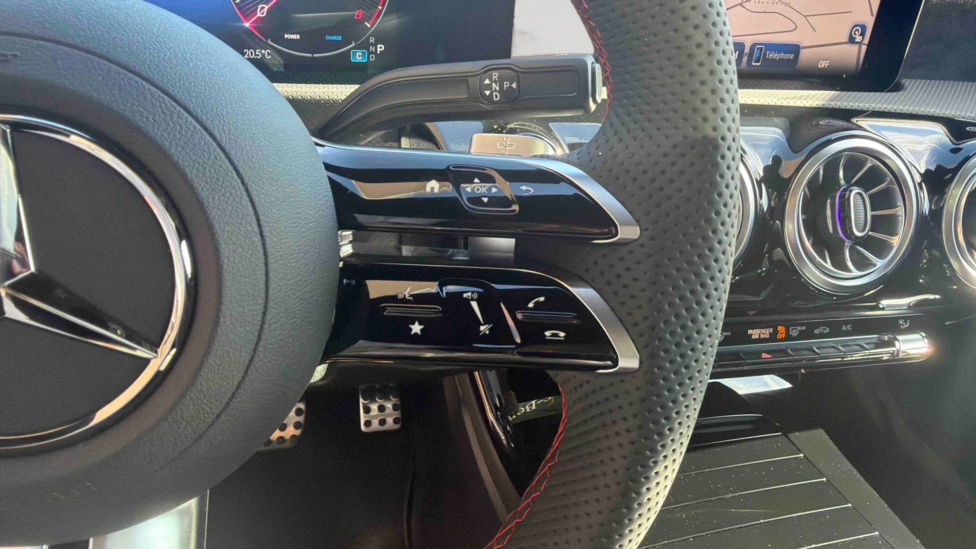 Mercedes-Benz Classe A 200 Star Edition — photo 19