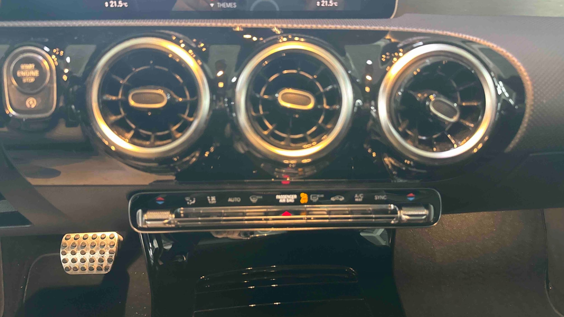 Mercedes-Benz Classe A 200 d 8G-DCT AMG Line — photo 19