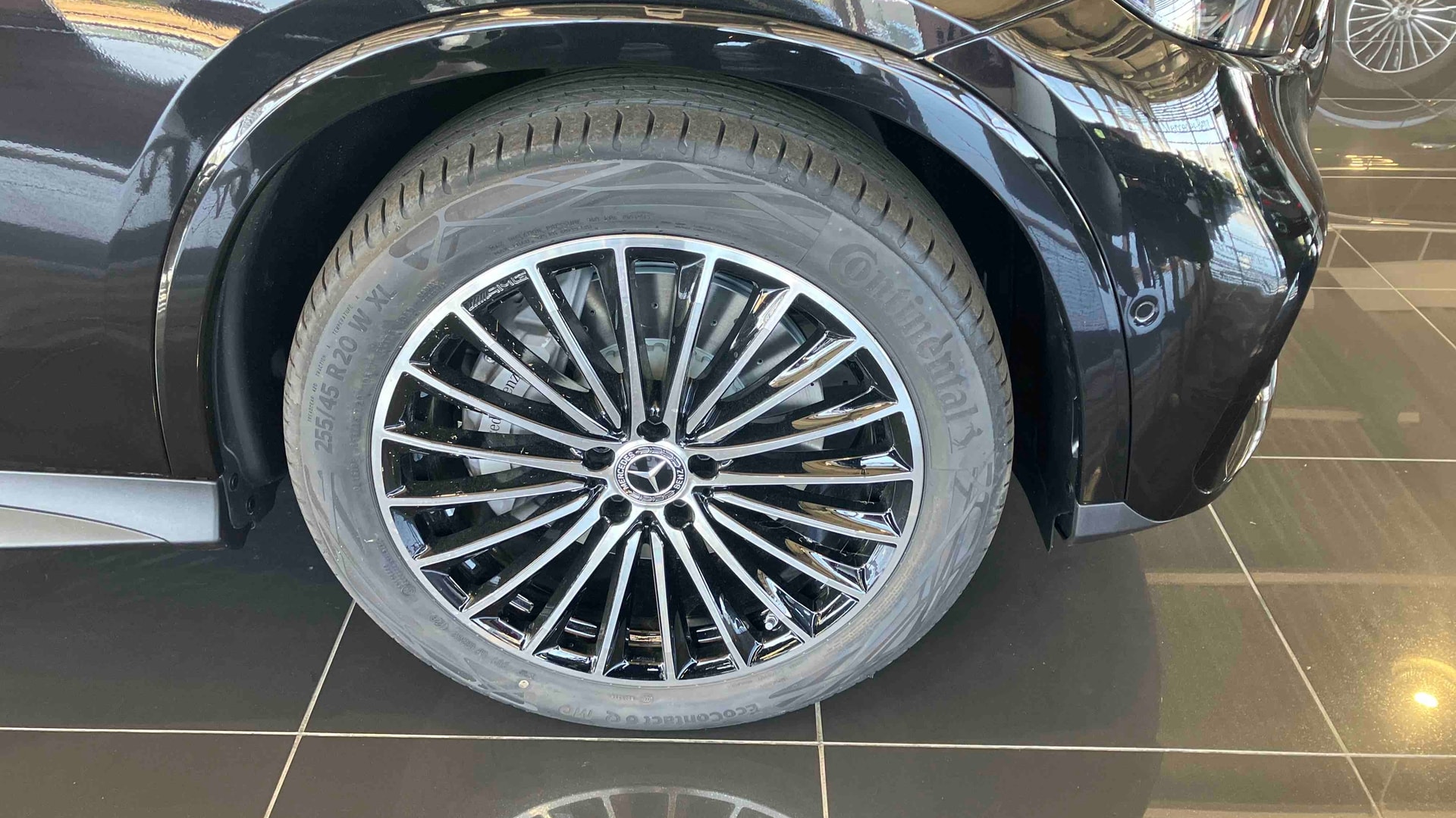 Mercedes-Benz GLC 200 d 4Matic AMG Line — photo 21