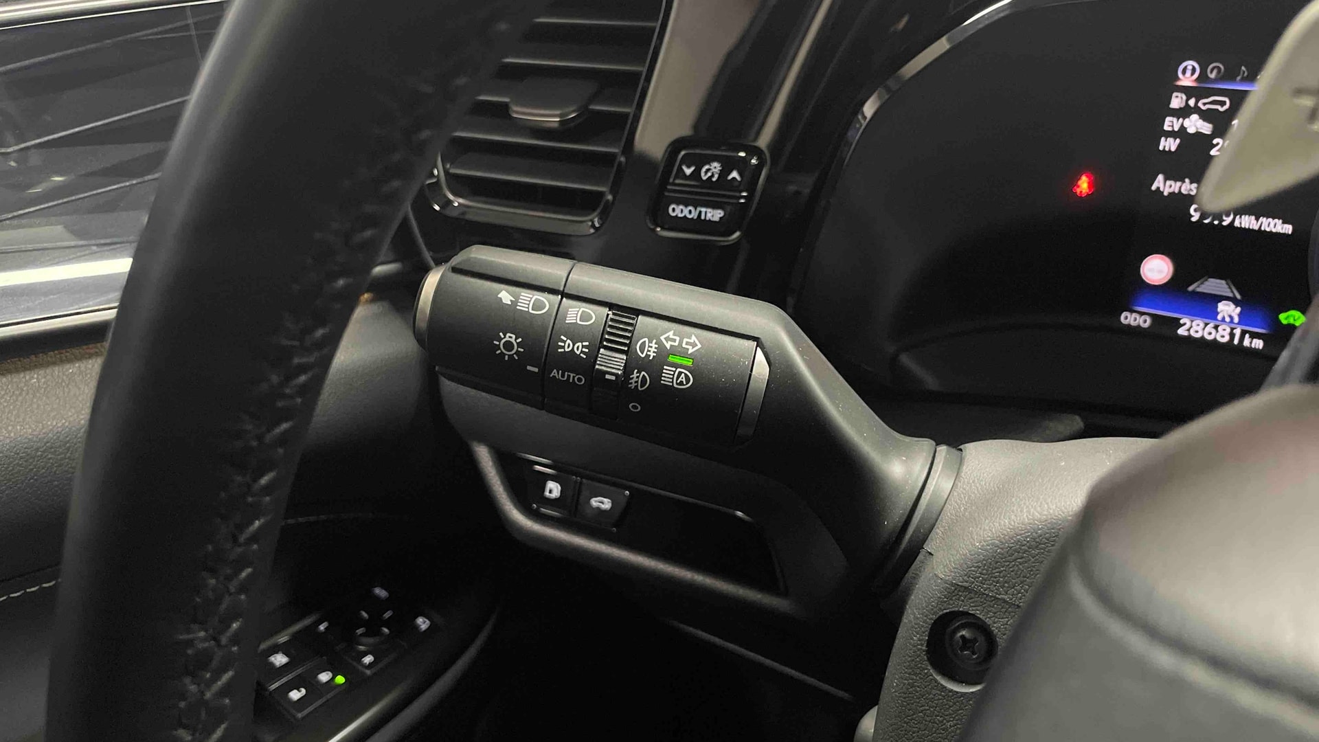 Lexus NX 450h+ 4WD Hybride Rechargeable Luxe — photo 27