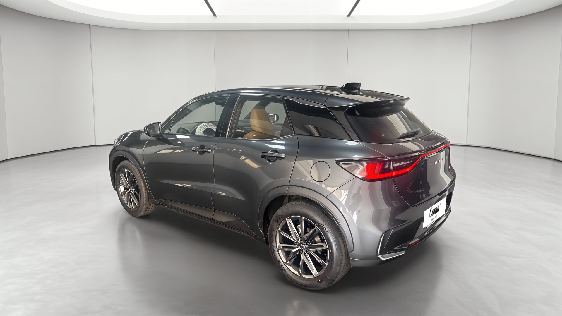 Lexus LBX 2WD Relax — 3/4 arrière gauche