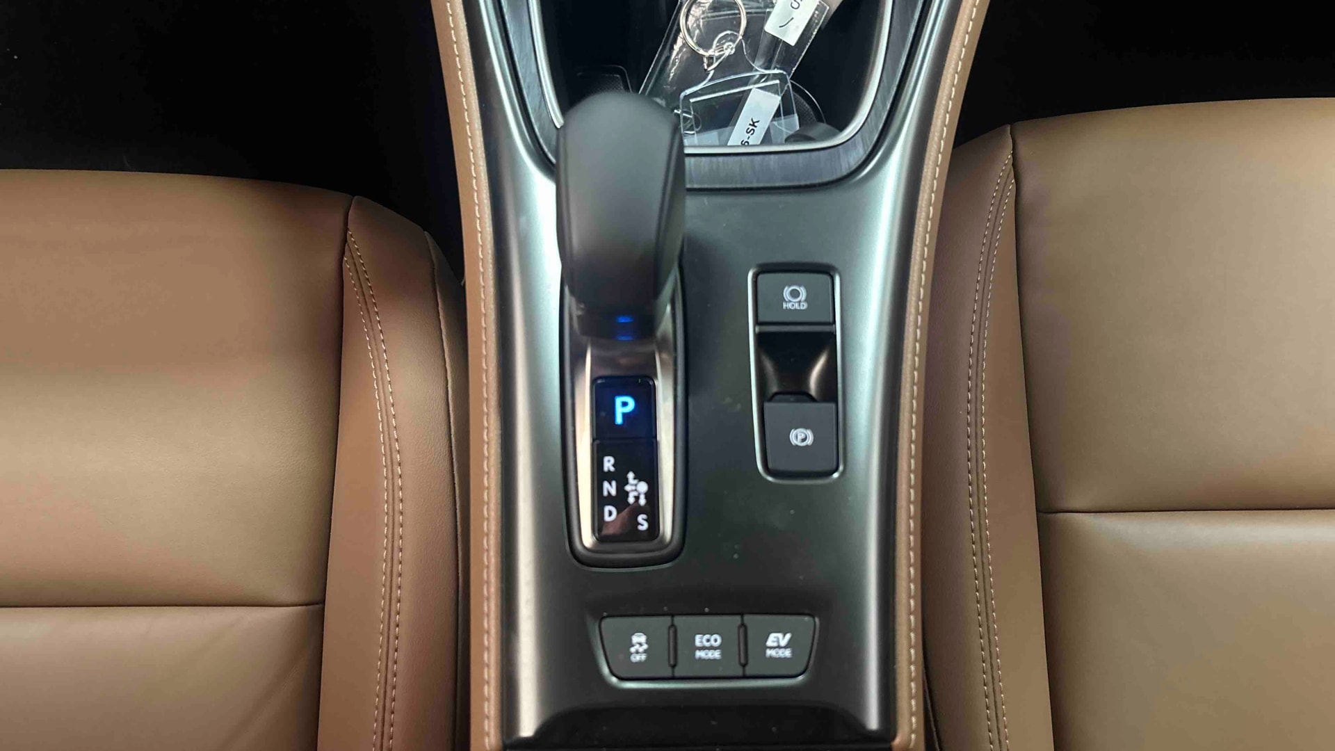 Lexus LBX 2WD Relax — photo 16