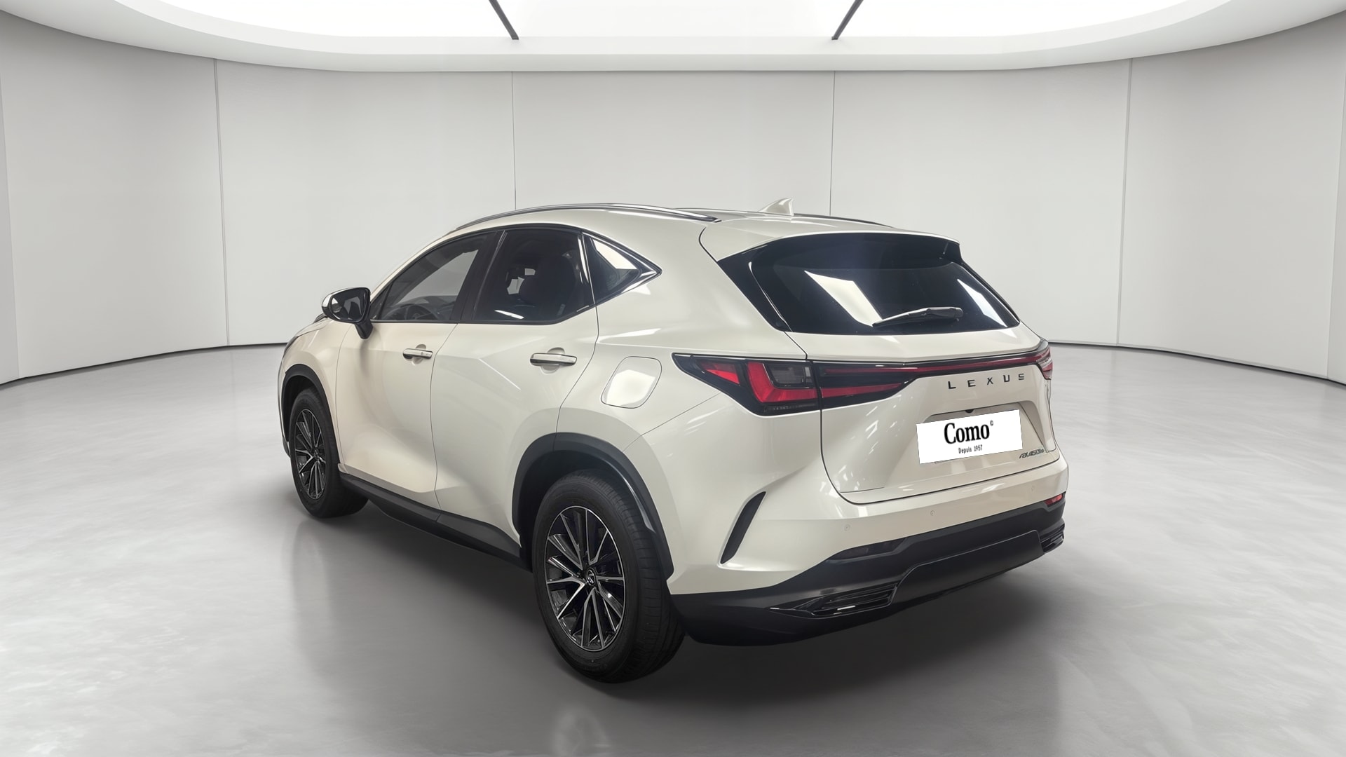 Lexus NX 450h+ 4WD Hybride Rechargeable Luxe — 3/4 arrière gauche