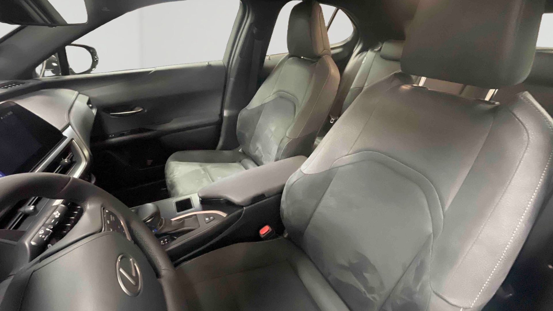 Lexus UX 250h 2WD Pack — Siège conducteur