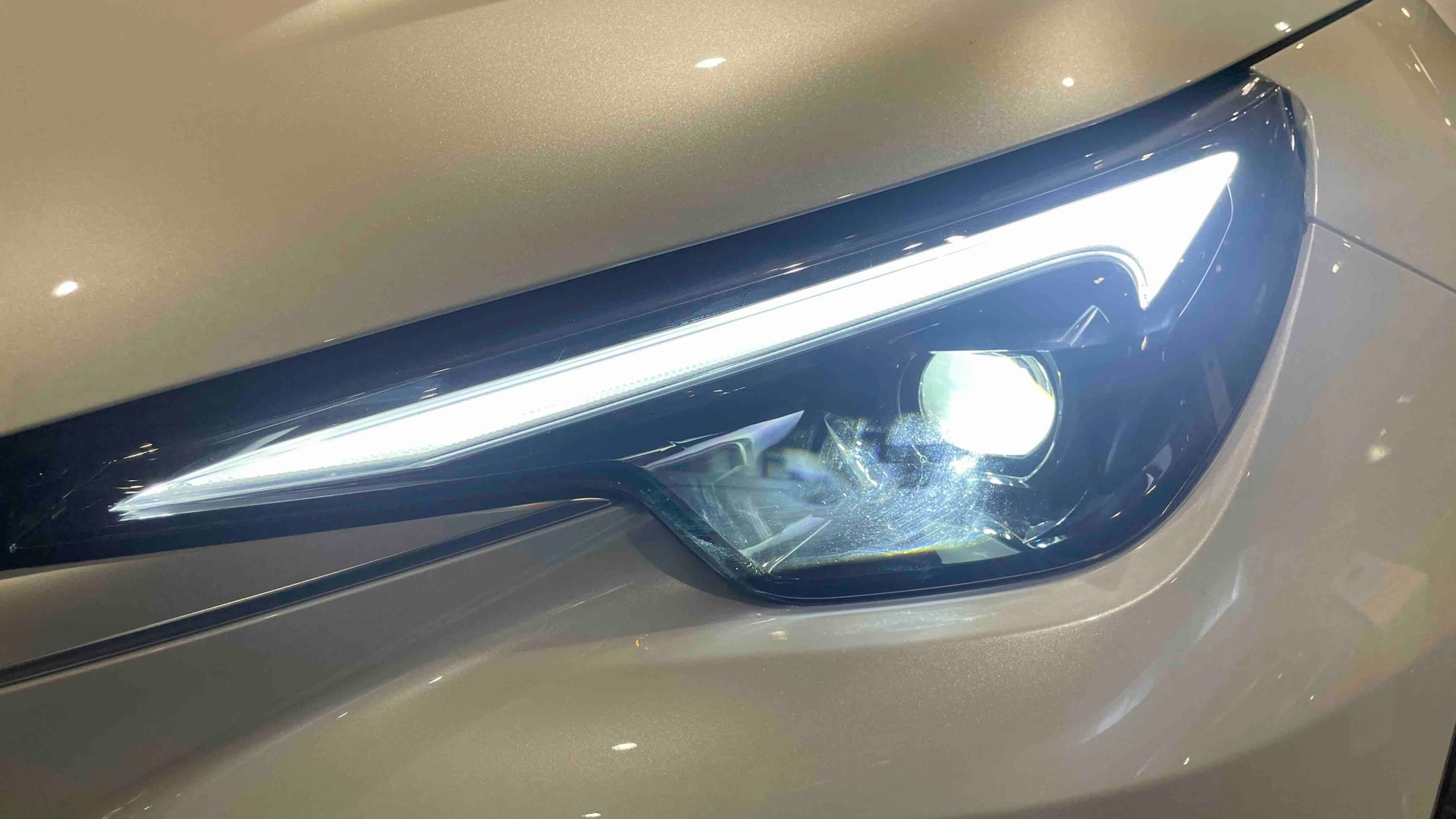 Lexus LBX 2WD Elegant — photo 18