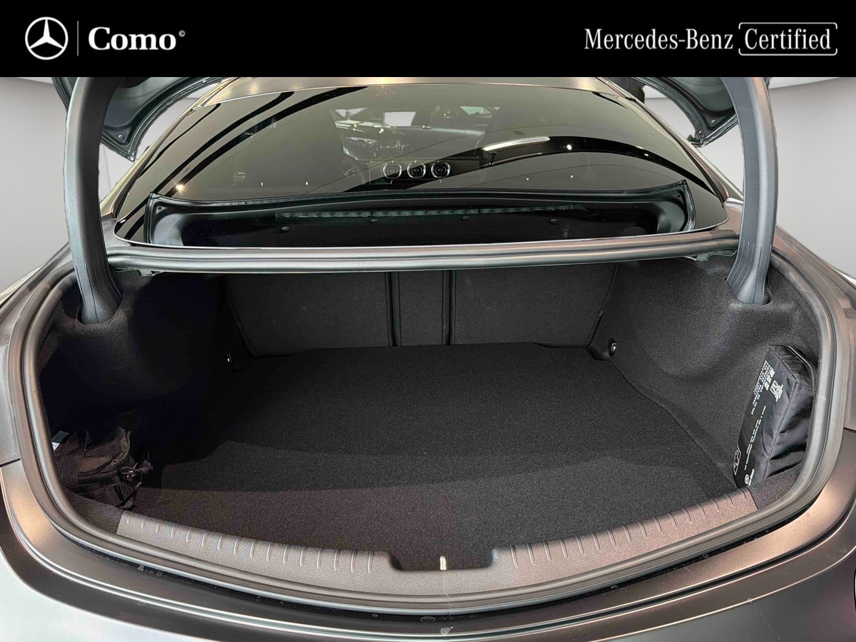 Mercedes-Benz CLE Coupé 300 e Hybrid EQ 9G-Tronic AMG Line — Coffre