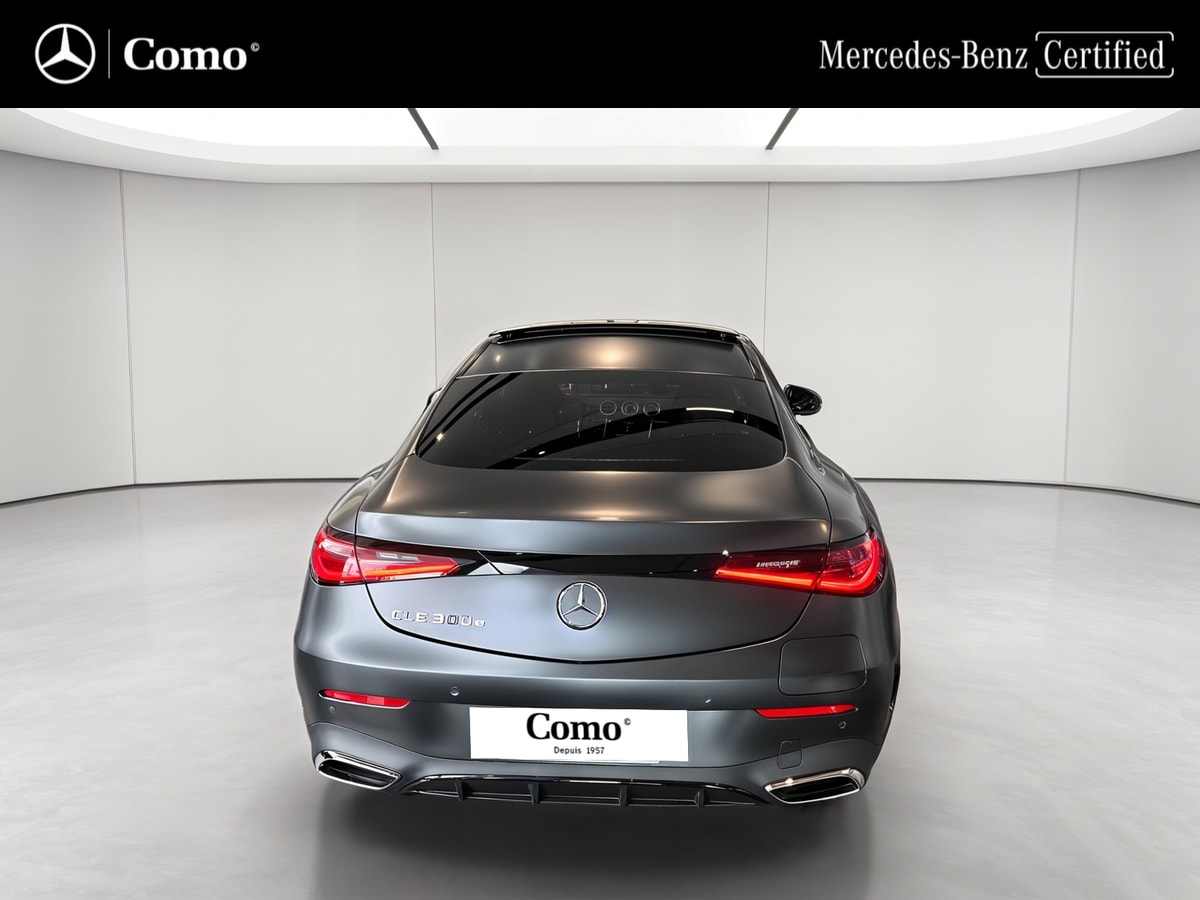 Mercedes-Benz CLE Coupé 300 e Hybrid EQ 9G-Tronic AMG Line — Face arrière