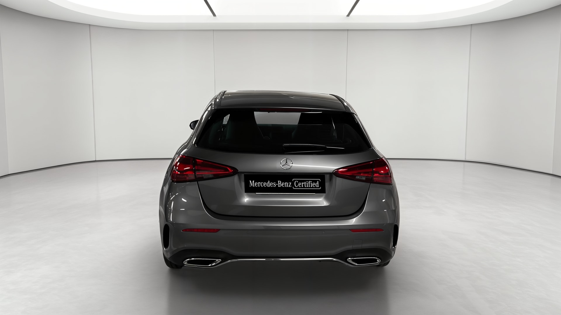 Mercedes-Benz Classe A 180 AMG Line — Face arrière