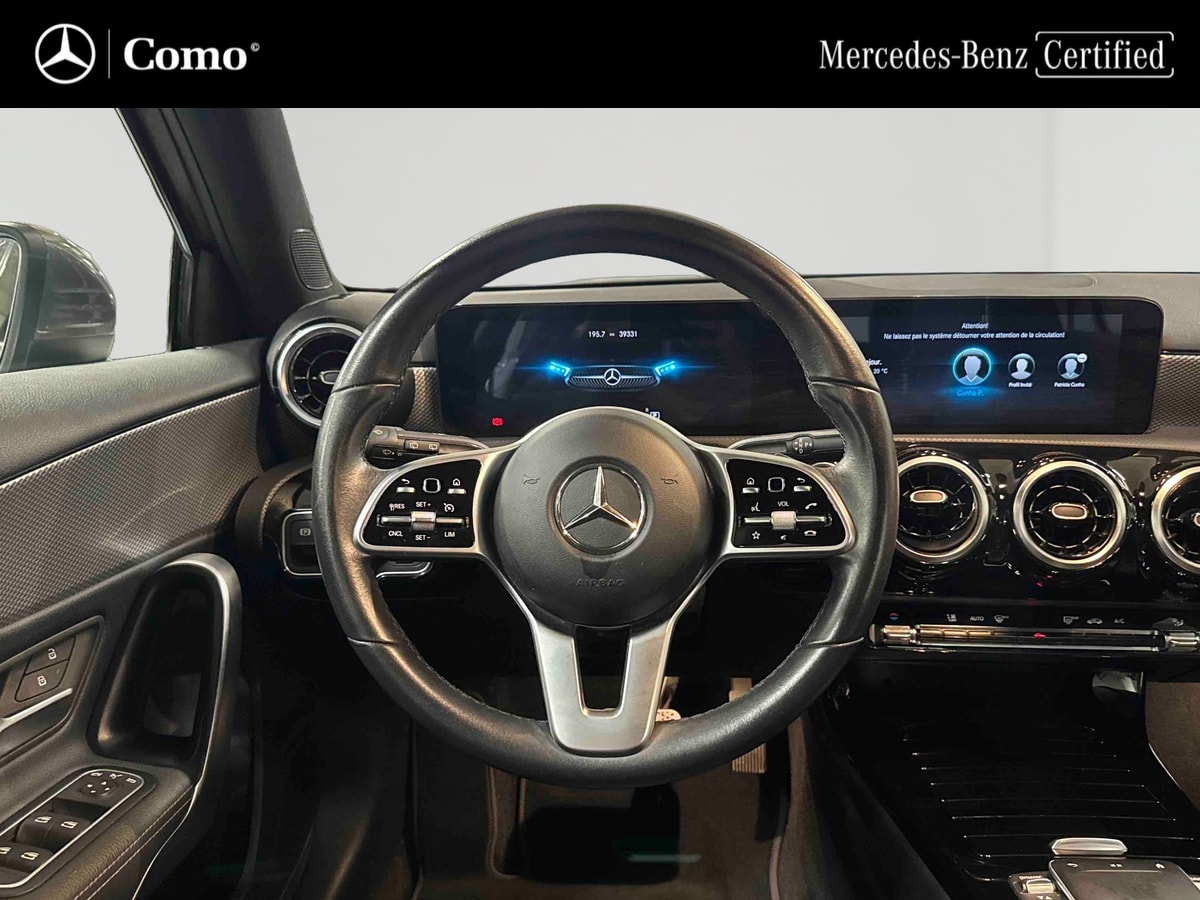 Mercedes-Benz Classe A 180 d 8G-DCT Progressive Line — Poste de pilotage