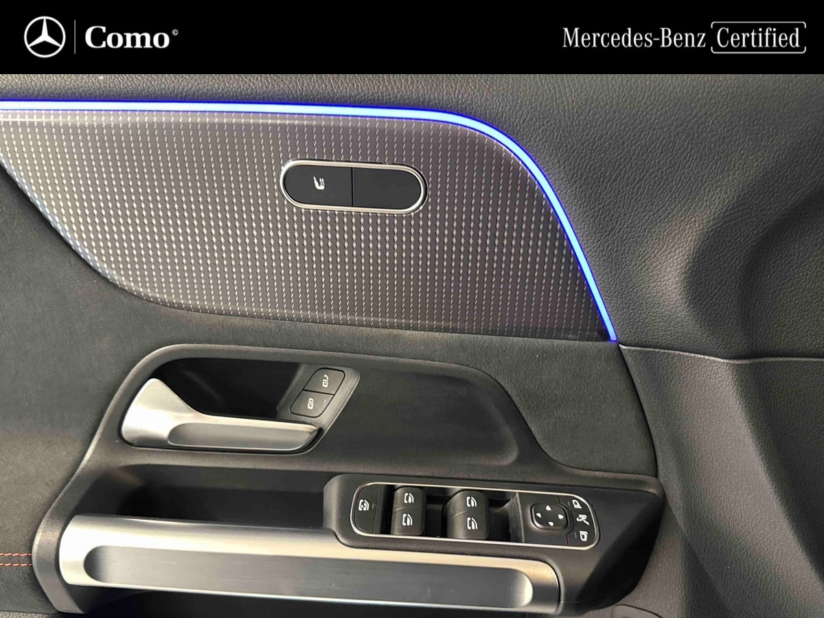 Mercedes-Benz EQB 250+ AMG Line — photo 16
