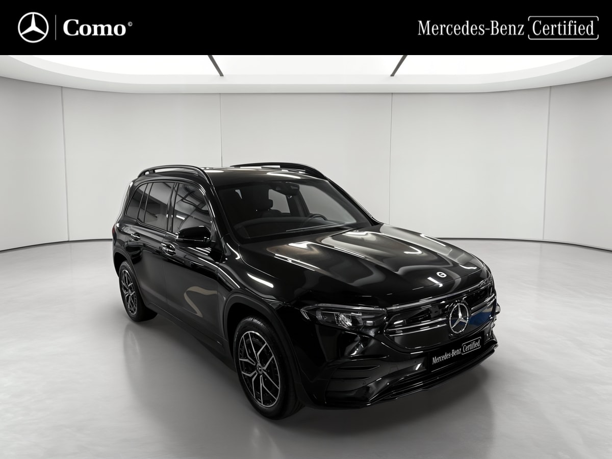 Mercedes-Benz EQB 250+ AMG Line — 3/4 avant droit