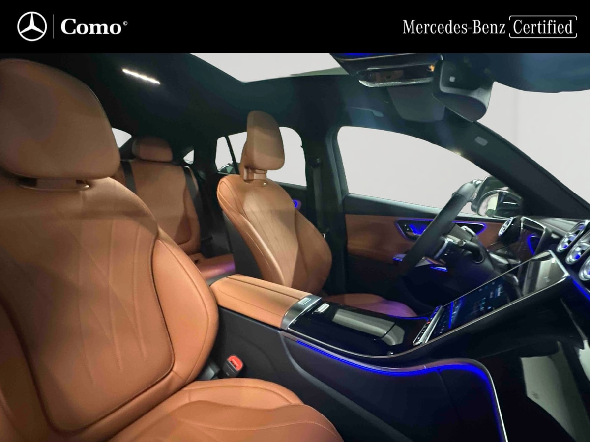 Mercedes-Benz GLC Coupe 220 d 4Matic AMG Line — Poste de pilotage