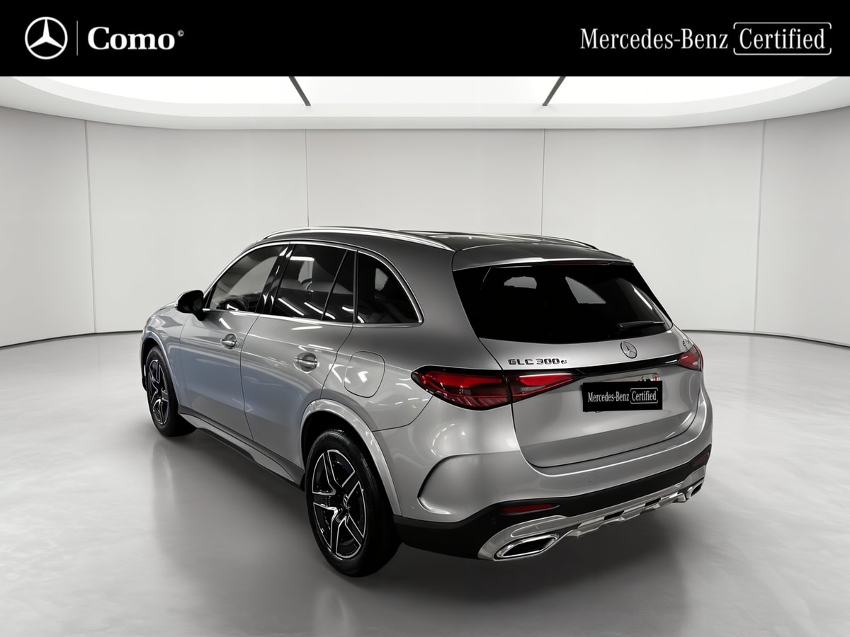 Mercedes-Benz GLC 300 e 9G-Tronic 4Matic AMG Line — 3/4 arrière gauche
