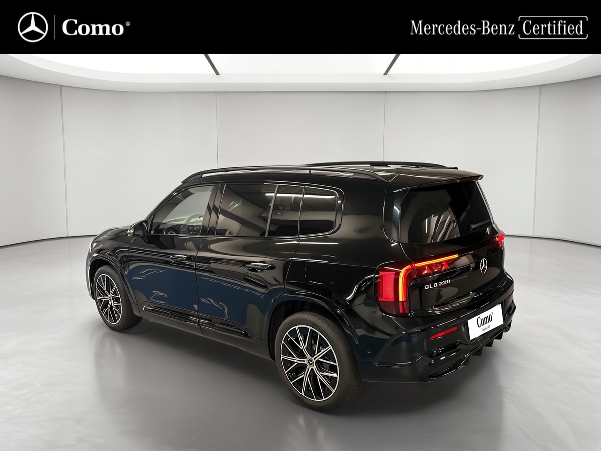 Mercedes-Benz GLB 220 Business Line Executive — 3/4 arrière gauche