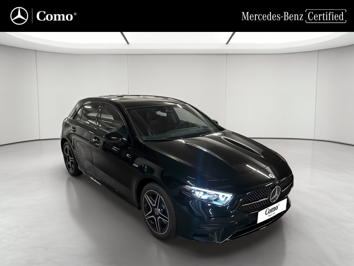 Mercedes-Benz Classe A 250 e Hybrid EQ AMG Line — 3/4 avant droit