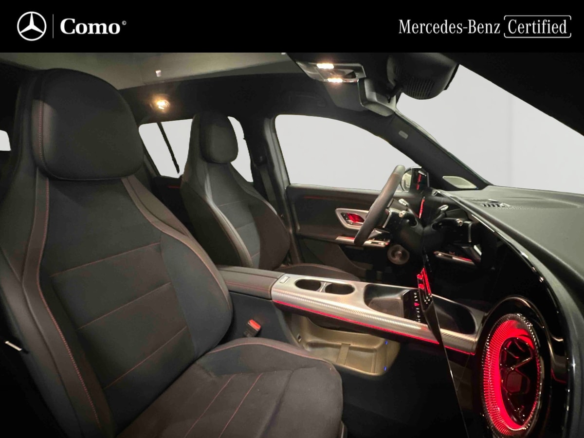 Mercedes-Benz GLB 200 4MATIC Business Line Executive — Poste de pilotage