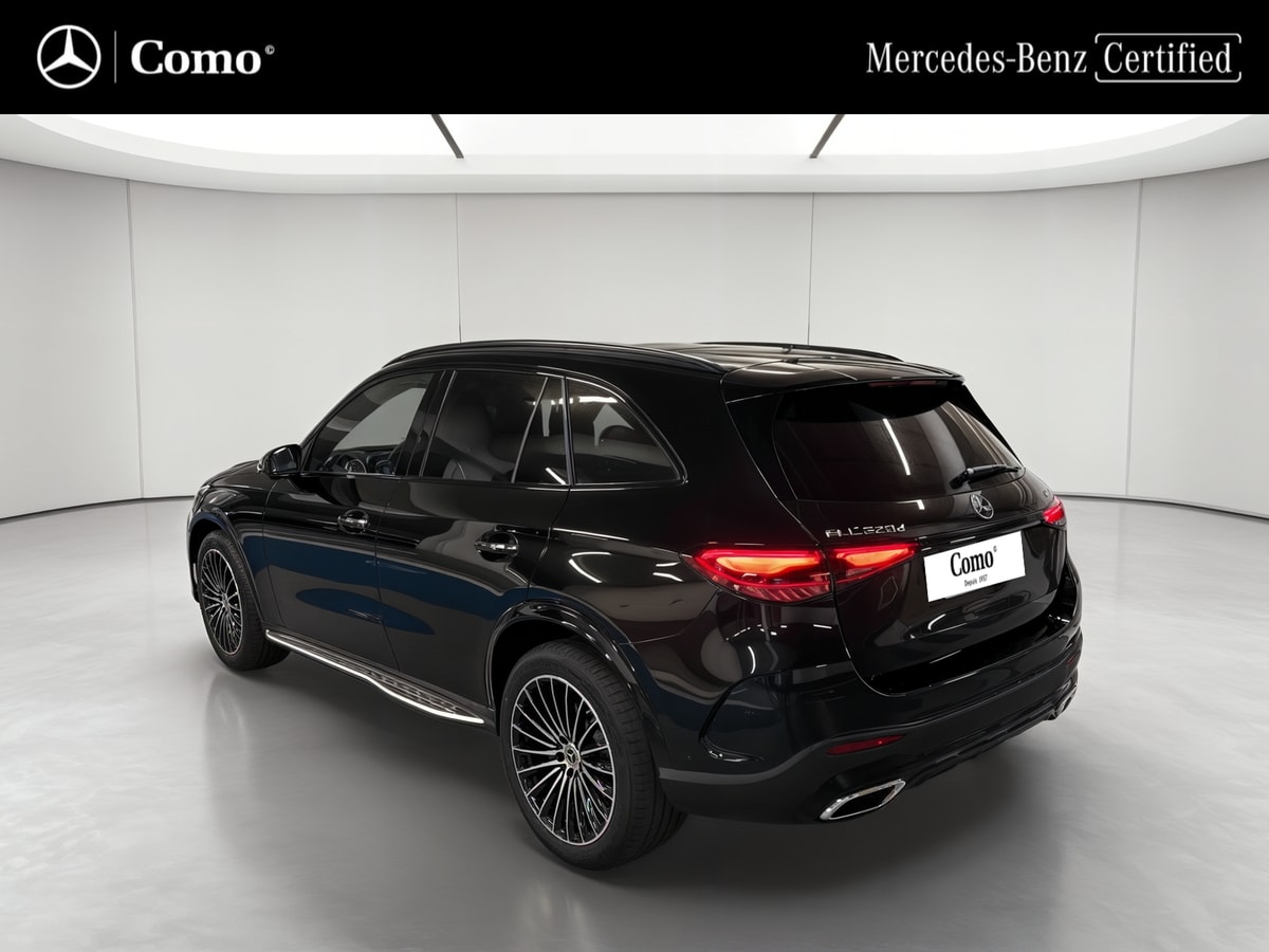 Mercedes-Benz GLC 220 d 4Matic AMG Line — 3/4 arrière gauche
