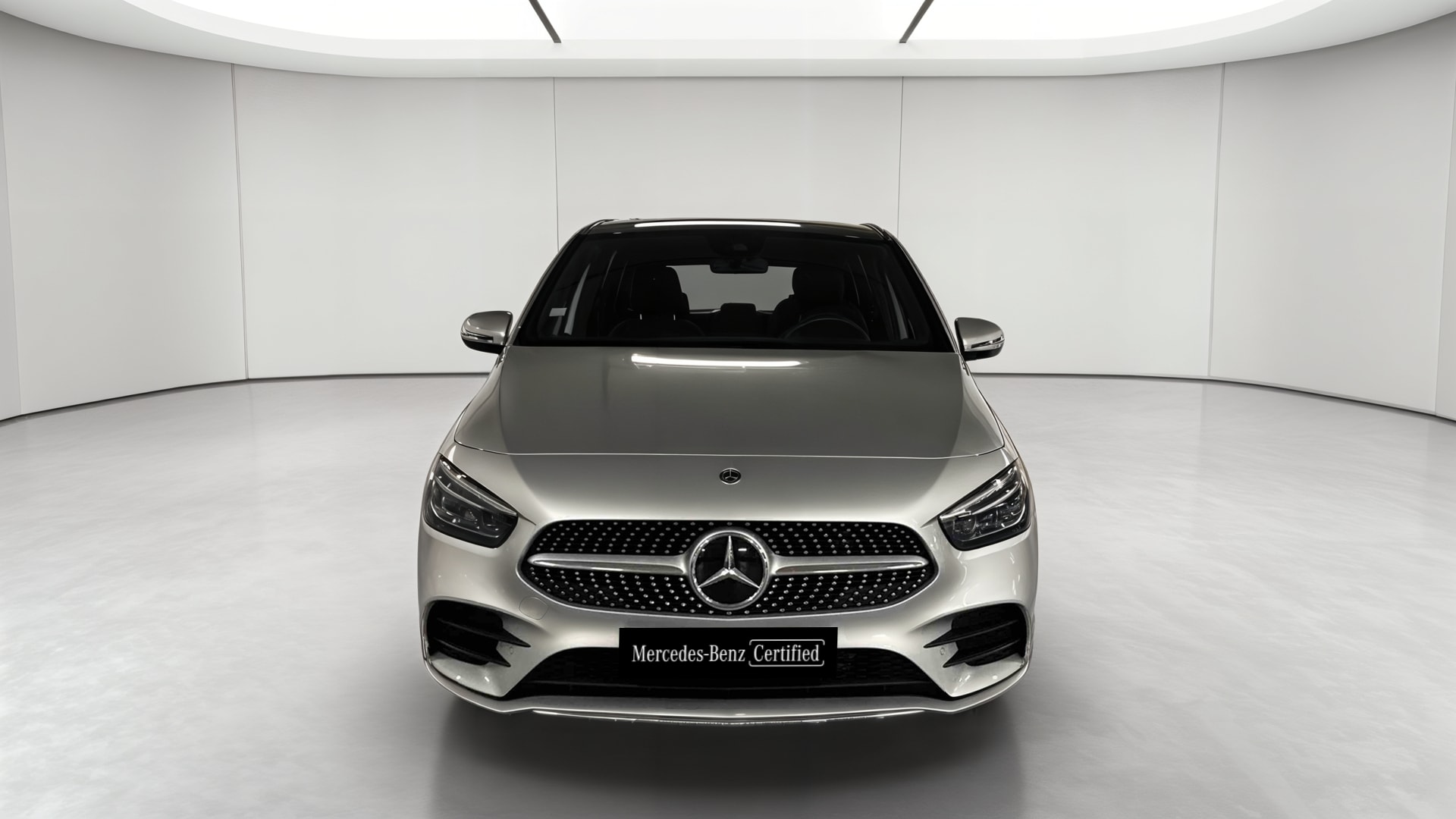 Mercedes-Benz Classe B 200 7G-DCT AMG Line Edition — Face avant