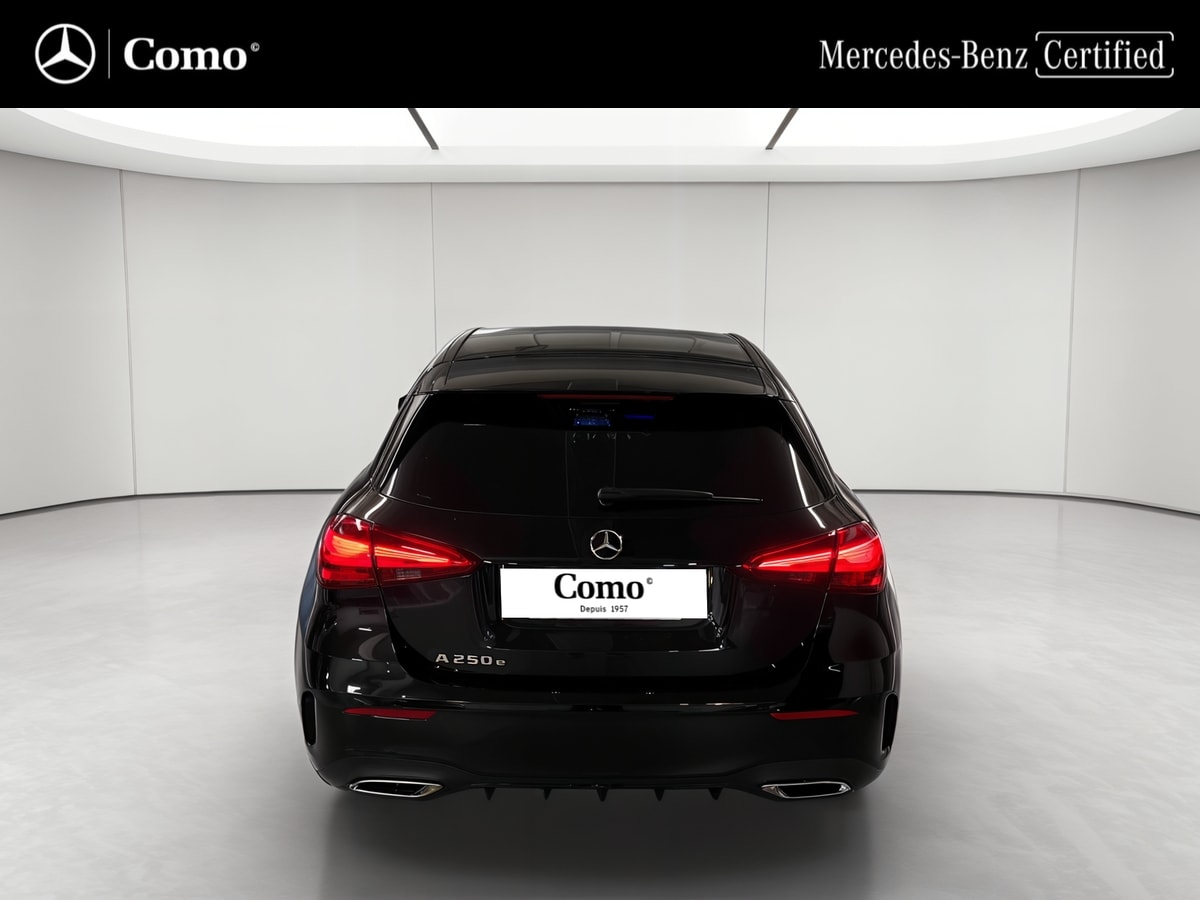 Mercedes-Benz Classe A 250 e Hybrid EQ AMG Line — Face arrière