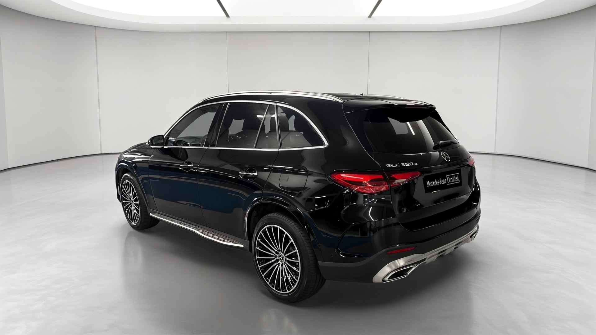 Mercedes-Benz GLC 300 e 9G-Tronic 4Matic AMG Line — 3/4 arrière gauche