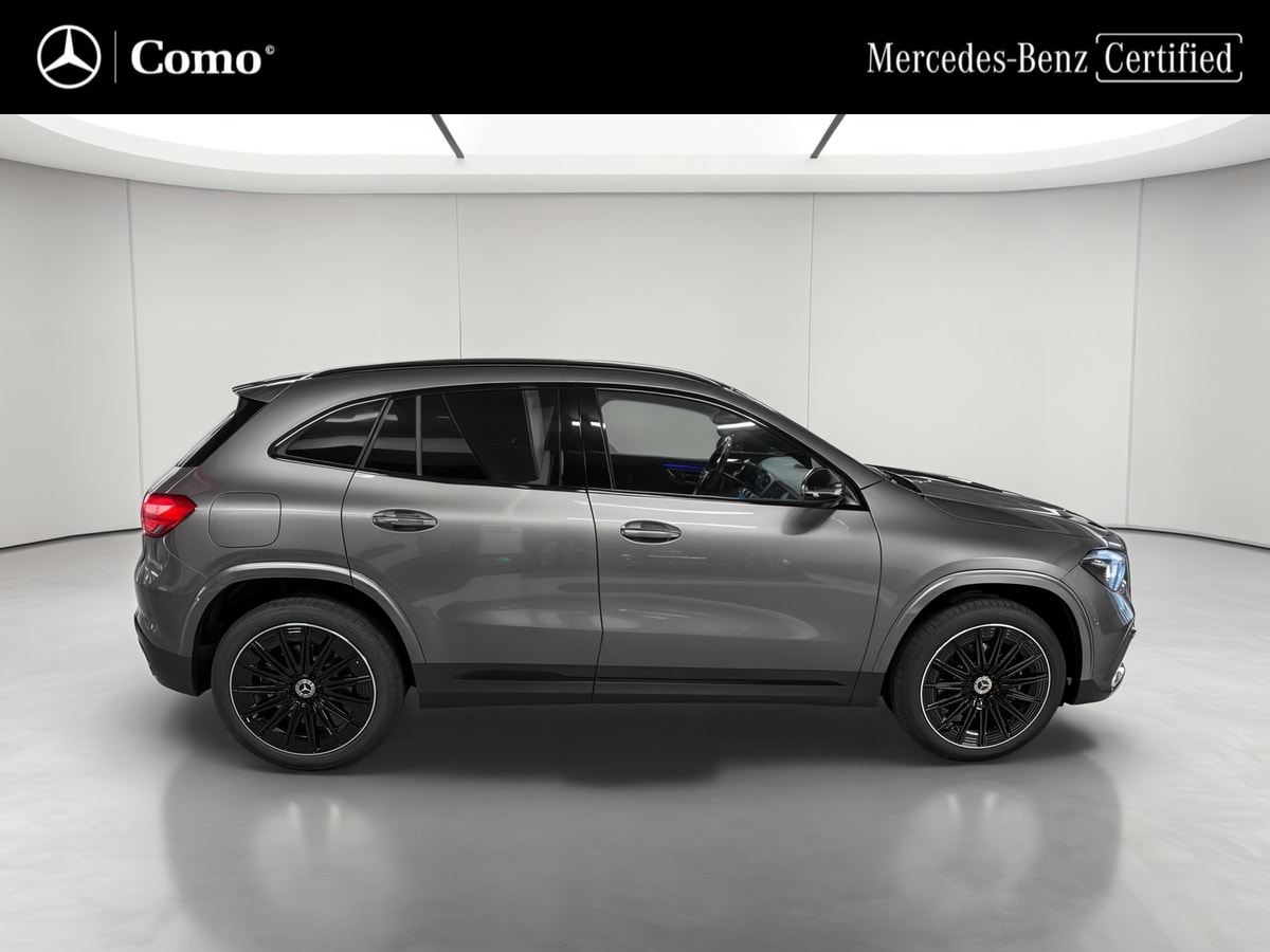 Mercedes-Benz GLA 250 e Hybrid EQ 8G-DCT Edition 140 — Profil droit