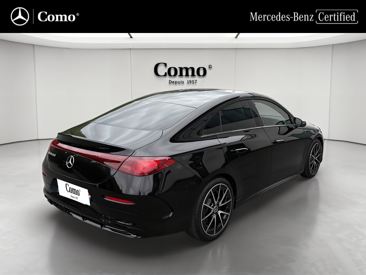 Mercedes-Benz CLA 200 8F-eDCT AMG Line — 3/4 arrière droit
