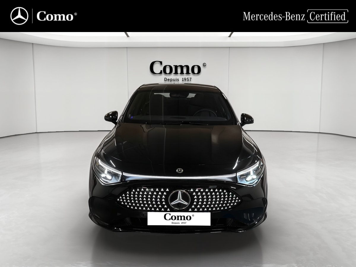 Mercedes-Benz CLA 250+ avec technologie EQ Business Edition — Face avant