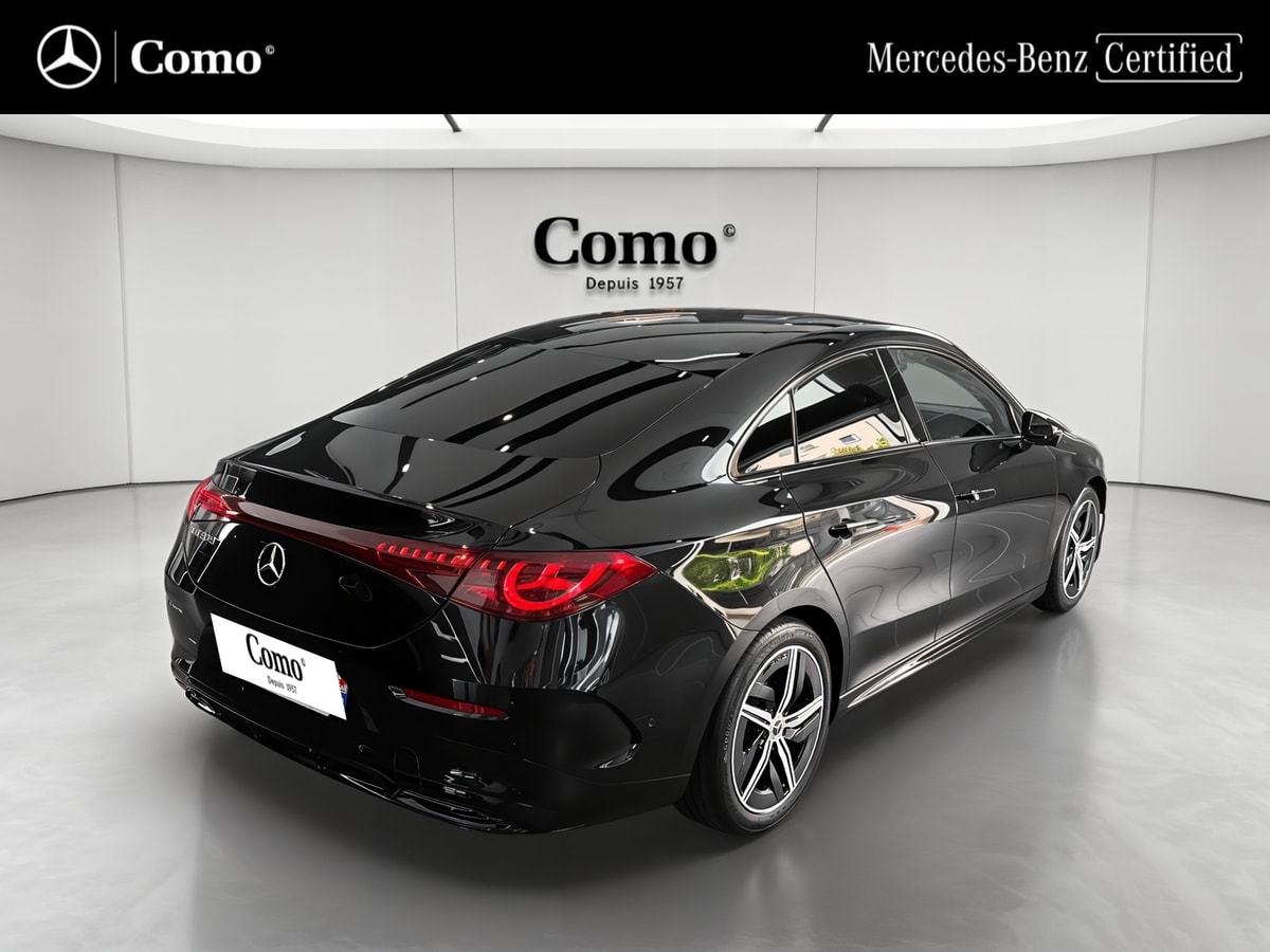 Mercedes-Benz CLA 200 8F-eDCT AMG Line — 3/4 arrière droit