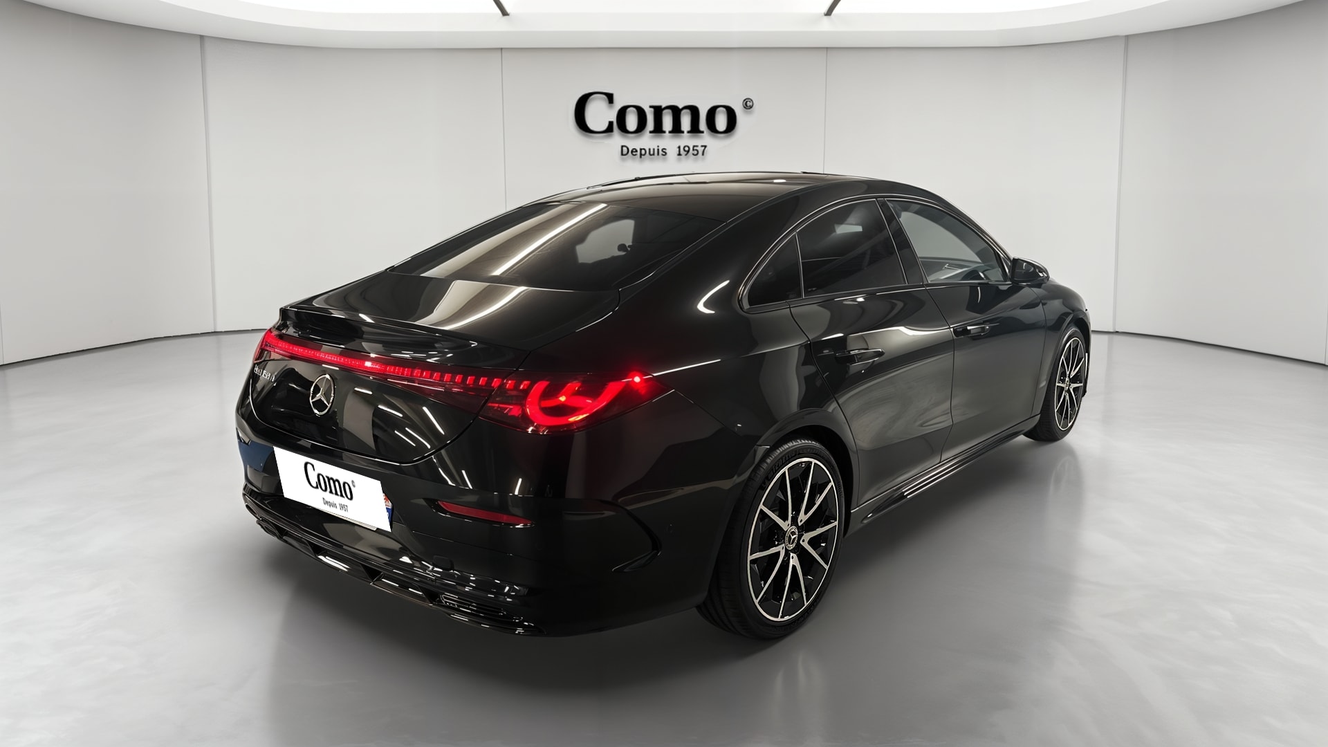 Mercedes-Benz CLA 200 8F-eDCT AMG Line — 3/4 arrière droit