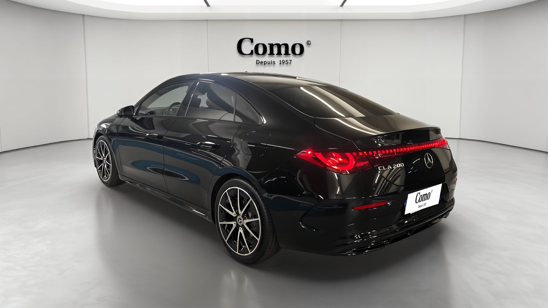 Mercedes-Benz CLA 200 8F-eDCT AMG Line — 3/4 arrière gauche
