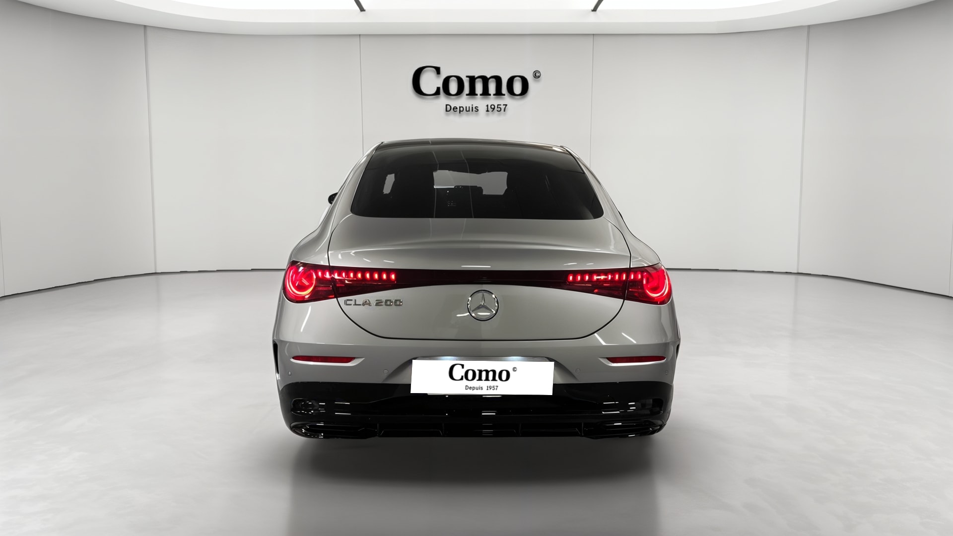 Mercedes-Benz CLA 200 8F-eDCT AMG Line — Face arrière