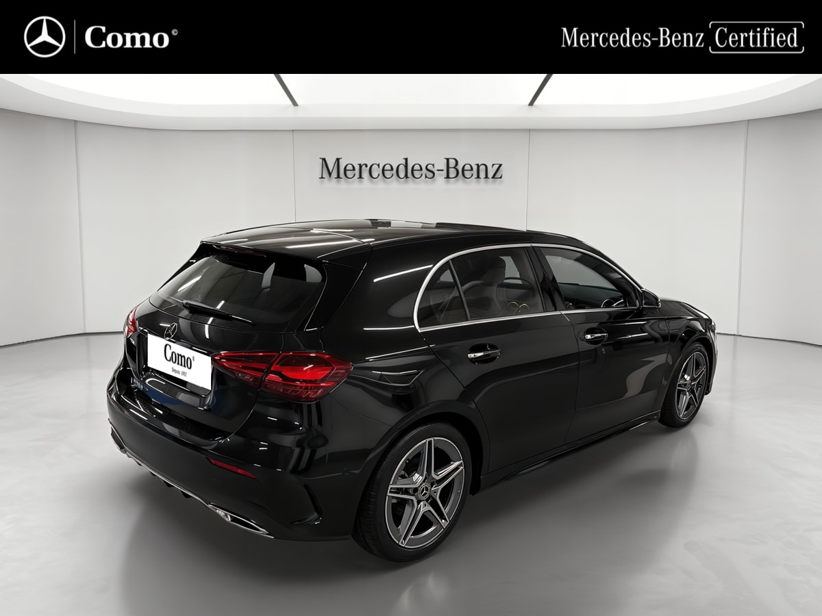 Mercedes-Benz Classe A 200 d AMG Line — 3/4 arrière droit