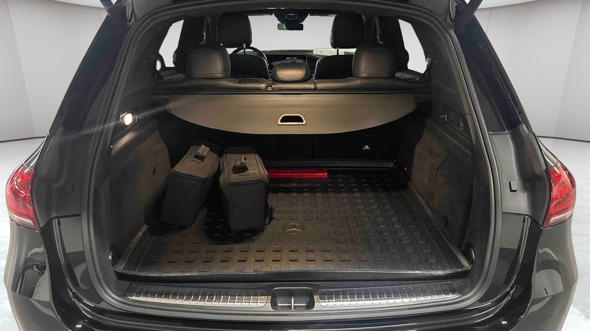 Mercedes-Benz GLE 350 de EQ POWER 9G-Tronic 4Matic AMG Line — Coffre