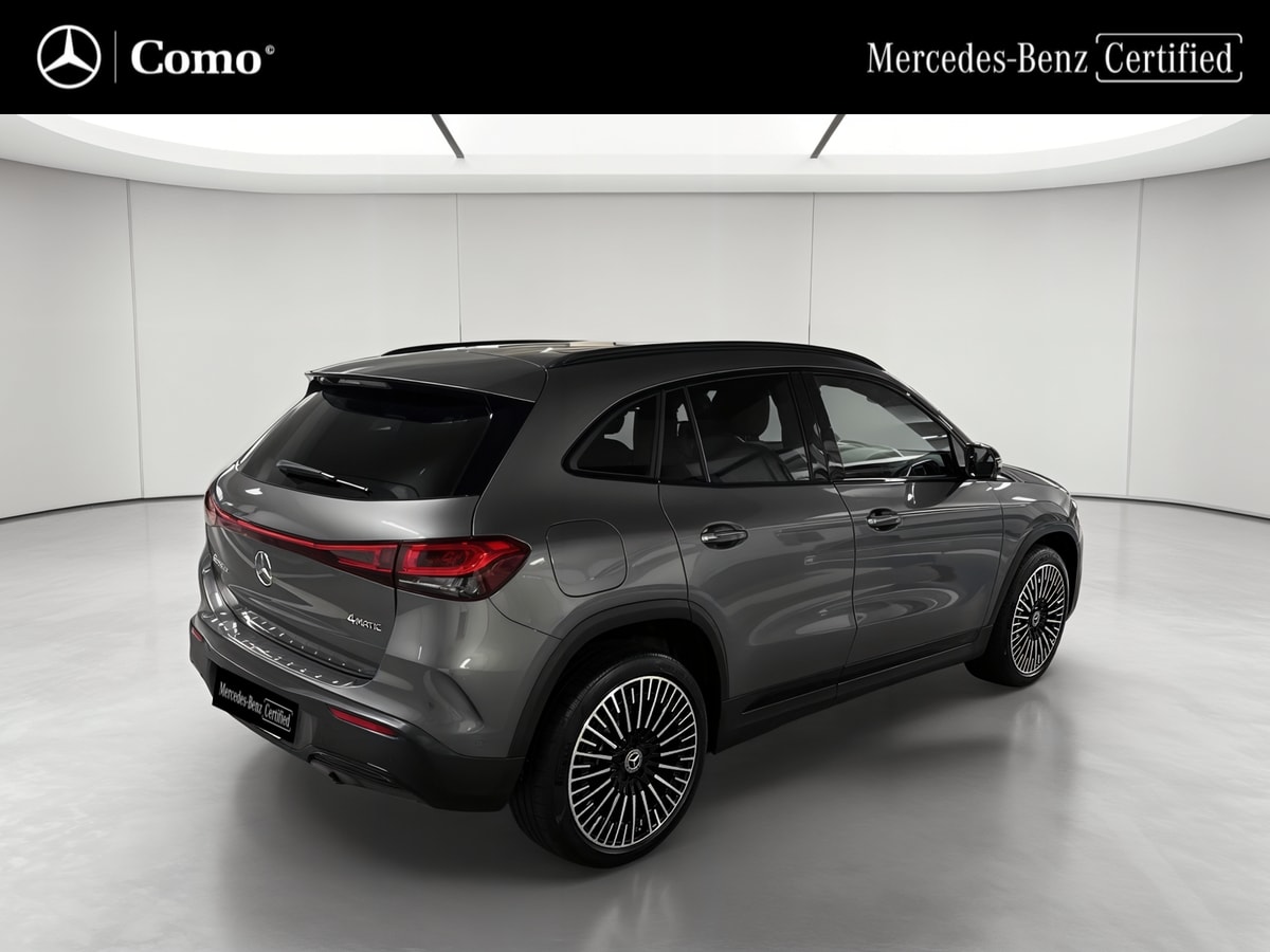 Mercedes-Benz EQA 350 4Matic AMG Line — 3/4 arrière droit