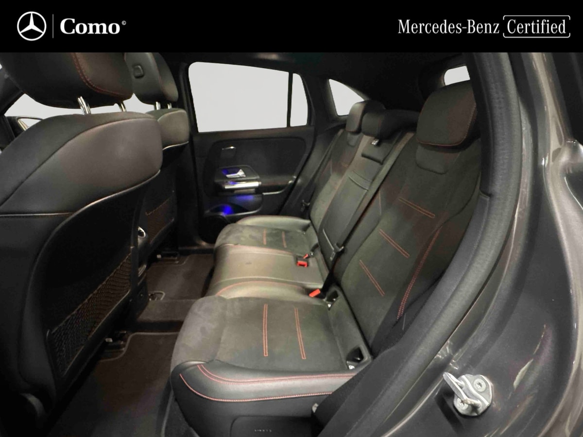 Mercedes-Benz EQA 350 4Matic AMG Line — Siège arrière gauche