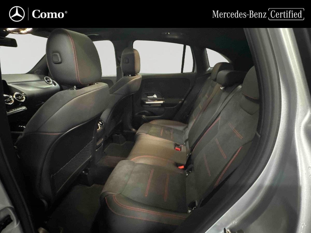 Mercedes-Benz GLA 200 7G-DCT AMG Line — Siège arrière gauche
