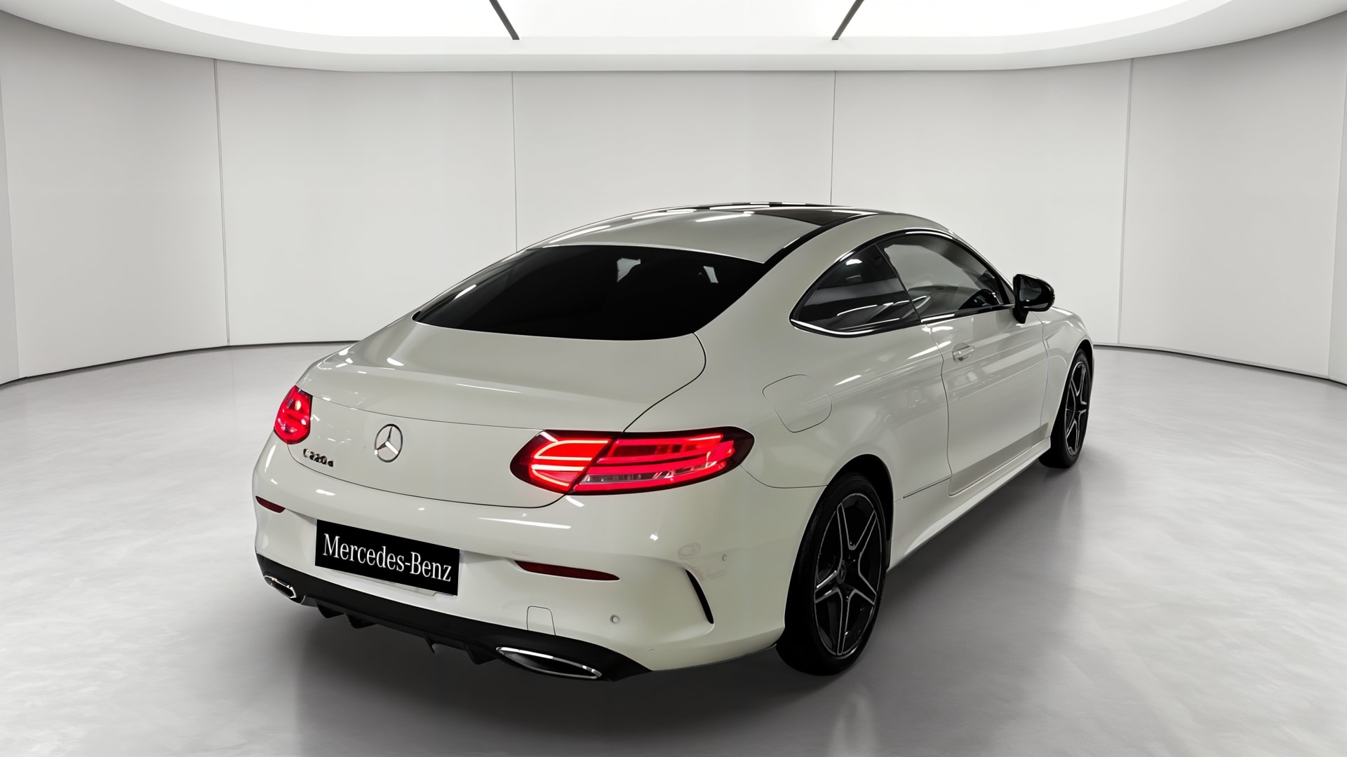 Mercedes-Benz Classe C Coupé 220 d 9G-Tronic AMG Line — 3/4 arrière droit