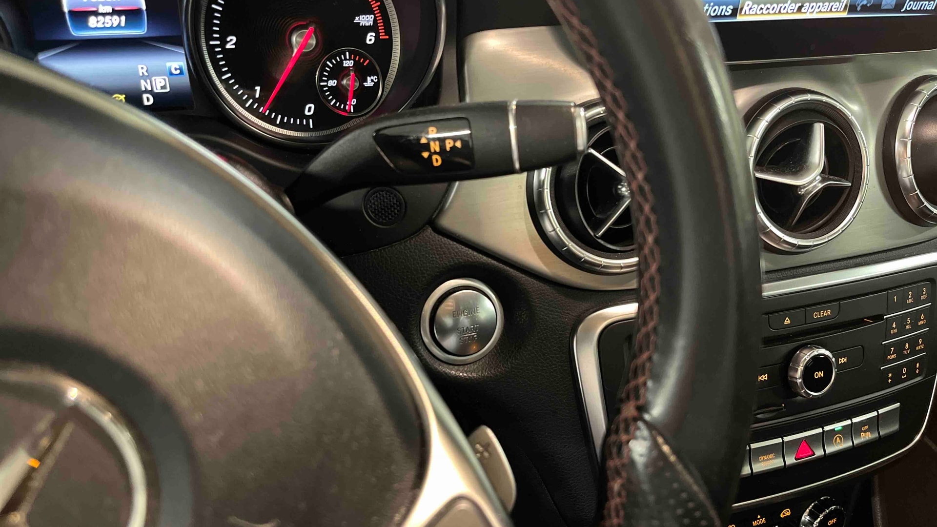 Mercedes-Benz CLA 200 d 7-G DCT Inspiration — photo 21