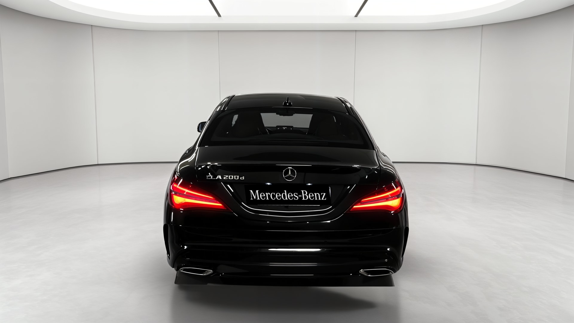 Mercedes-Benz CLA 200 d 7-G DCT Inspiration — Face arrière