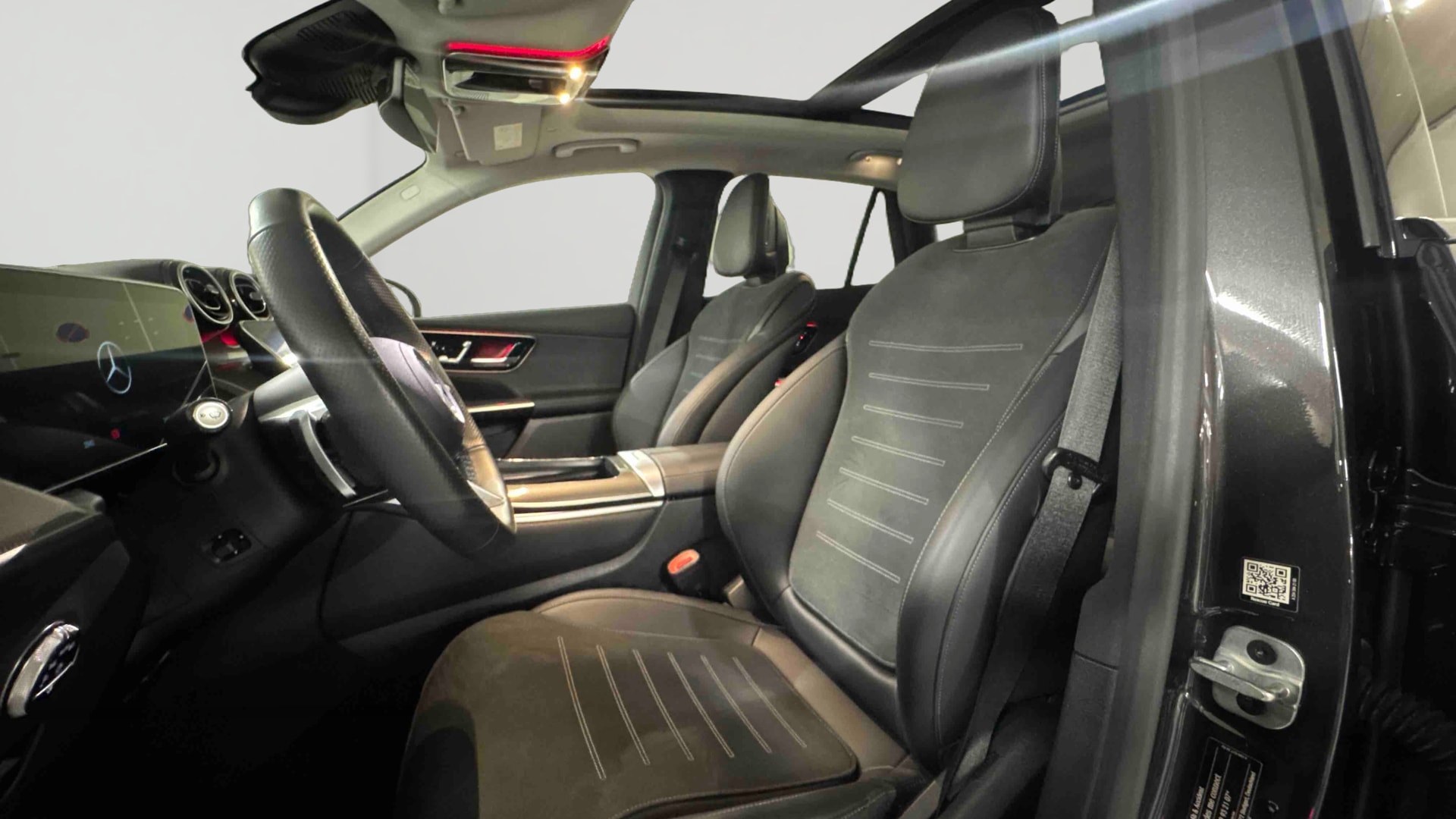 Mercedes-Benz GLC 300 e 9G-Tronic 4Matic AMG Line — Siège conducteur