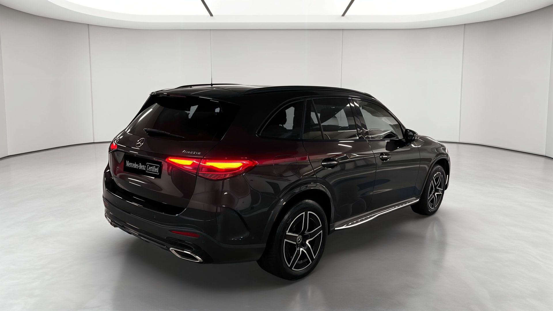 Mercedes-Benz GLC 300 e 9G-Tronic 4Matic AMG Line — 3/4 arrière droit