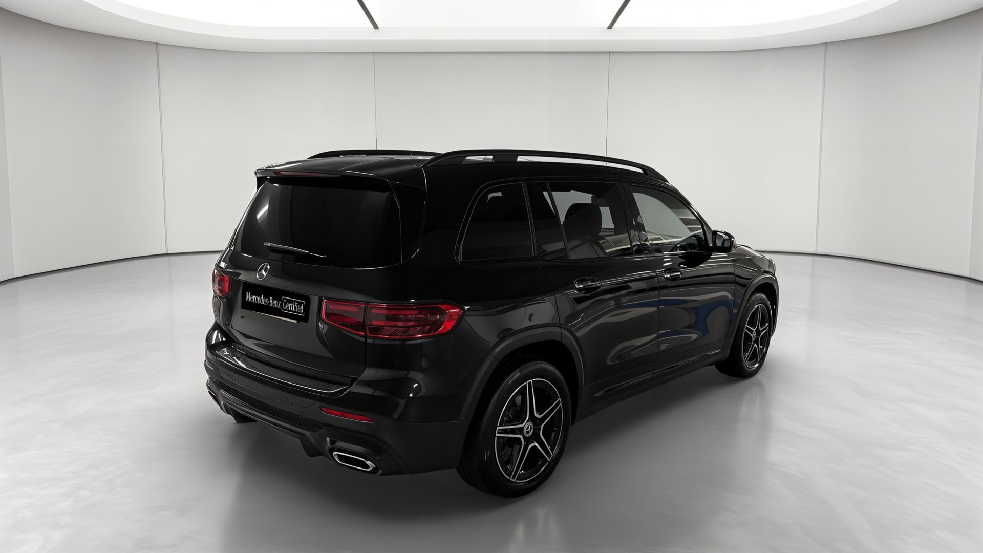 Mercedes-Benz GLB 200 d 8G-DCT AMG Line — 3/4 arrière droit