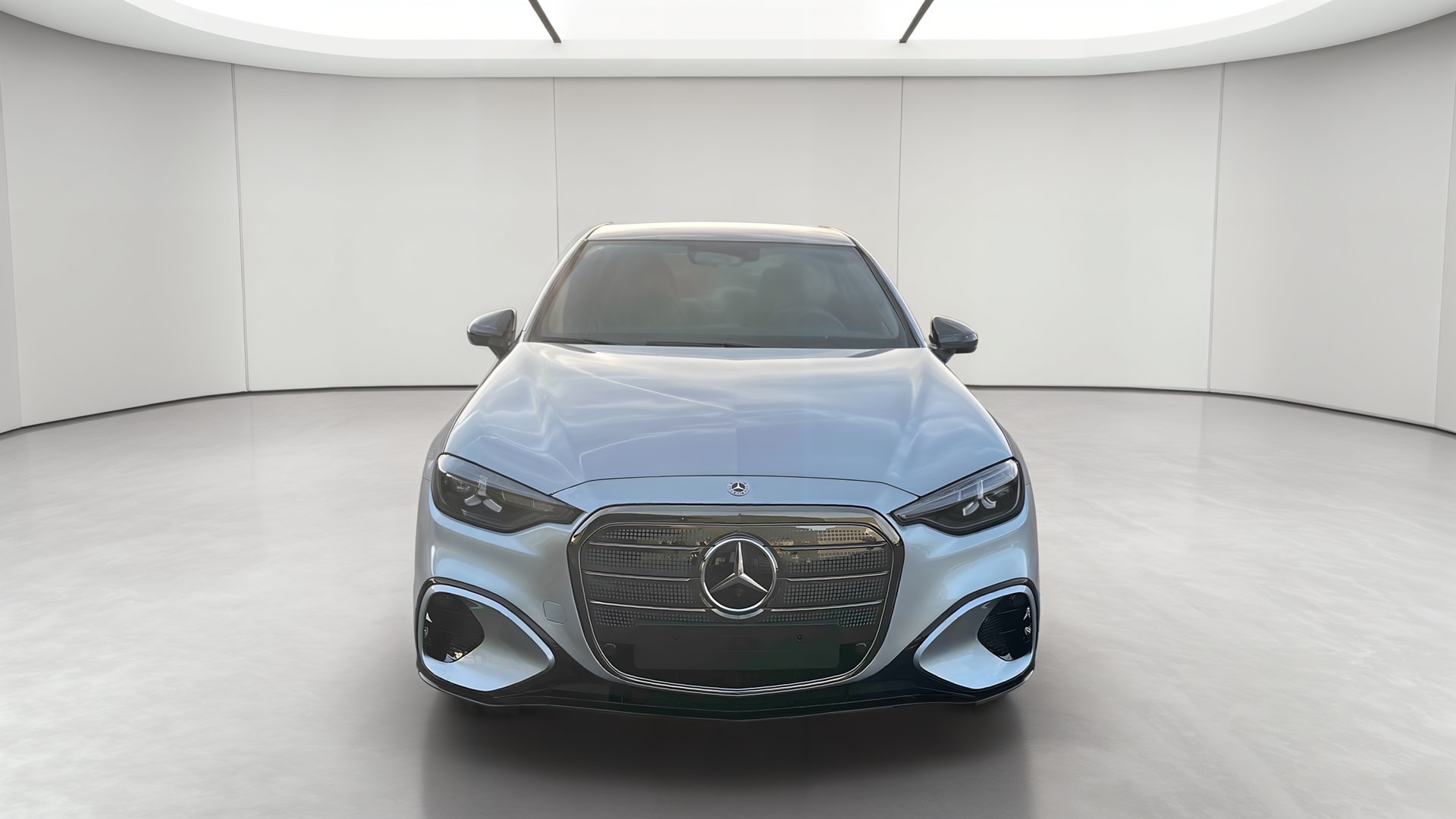 Mercedes-Benz Classe C 400 Electrique 4M AMG Line — Face avant