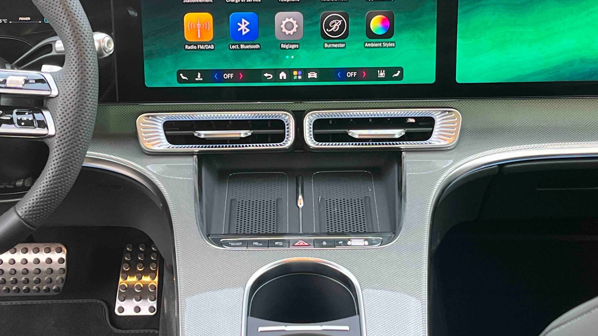 Mercedes-Benz Classe C 400 Electrique 4M AMG Line — photo 20