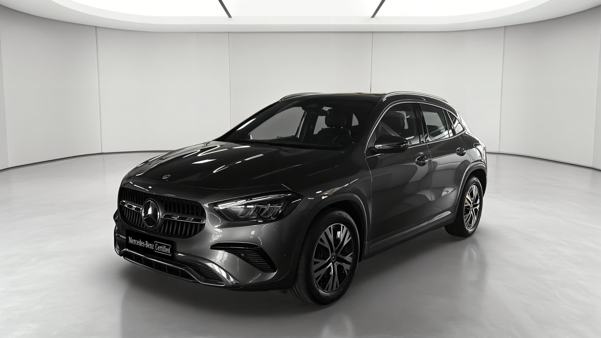 Mercedes-Benz GLA 180 7G-DCT Progressive Line — 3/4 avant gauche